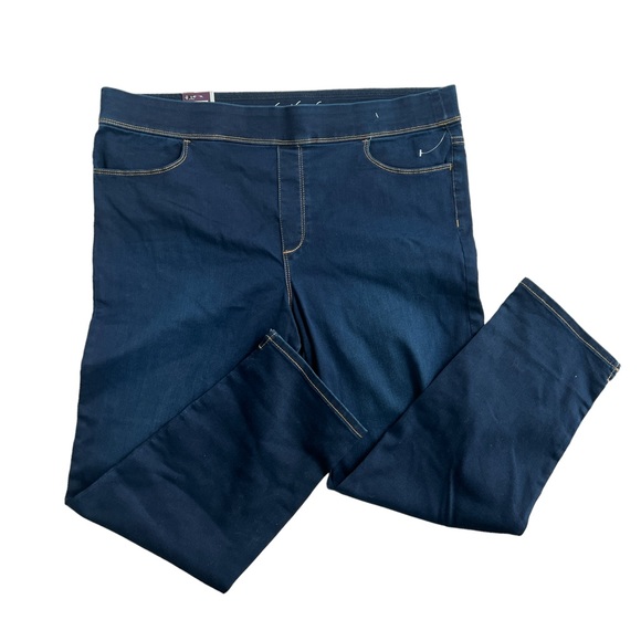 Women's Pull-on Pant 18 - Picture 1 of 14